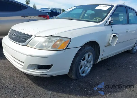 2000 Toyota Avalon Xl/Xls from USA, damaged, VIN 4T1BF28B9YU030316